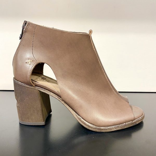 Petit Boots