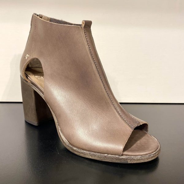 Petit Boots