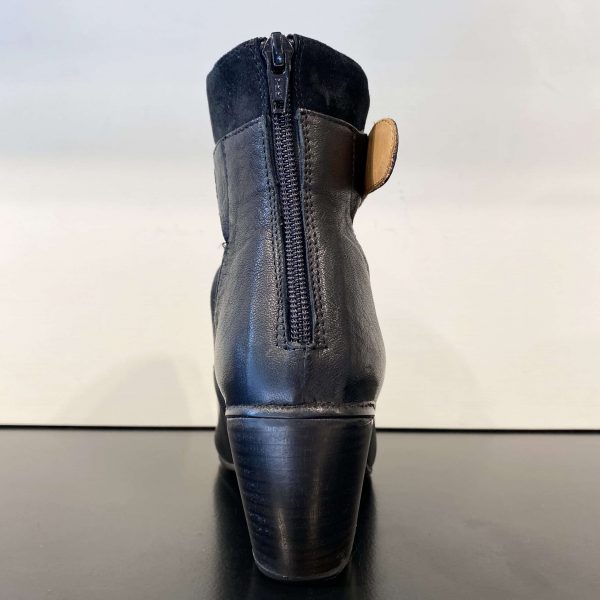 Carré Boot