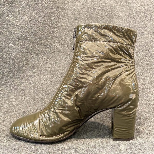Green Wrinkles Boot