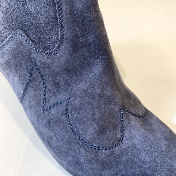 Duilio Petit Grey