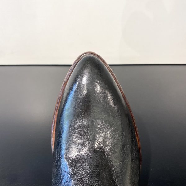 Stivaletto Lavato Nero con Ricamo