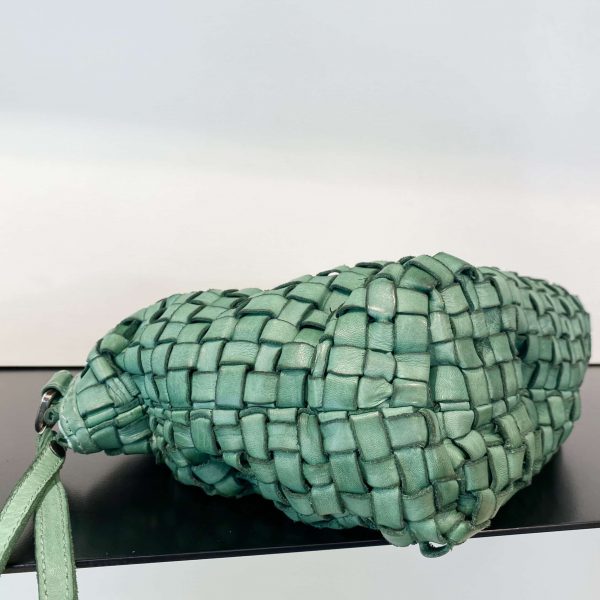 Tangle Green