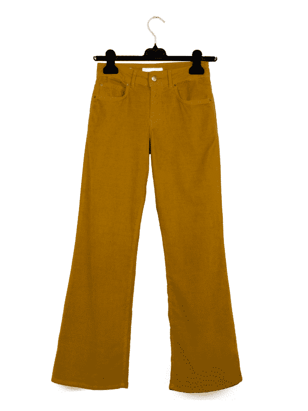 Velvet Mustard | DIEGO ZORODDU