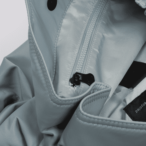 Recycled Ice Backpack | DIEGO ZORODDU