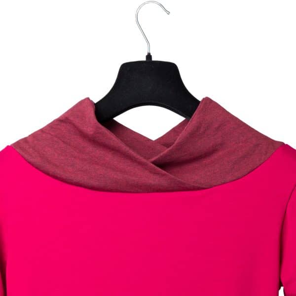 Cyclamen Cross Neck | DIEGO ZORODDU