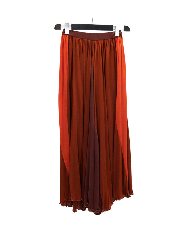 Red Skirt Modal | DIEGO ZORODDU