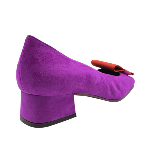 Sara Fucsia | DIEGO ZORODDU
