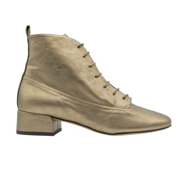 Bronze Boots | DIEGO ZORODDU