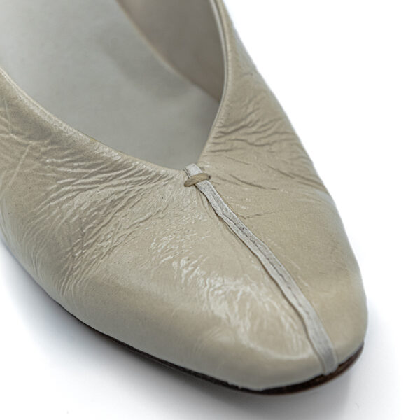 Chanel Vernice Crema | DIEGO ZORODDU