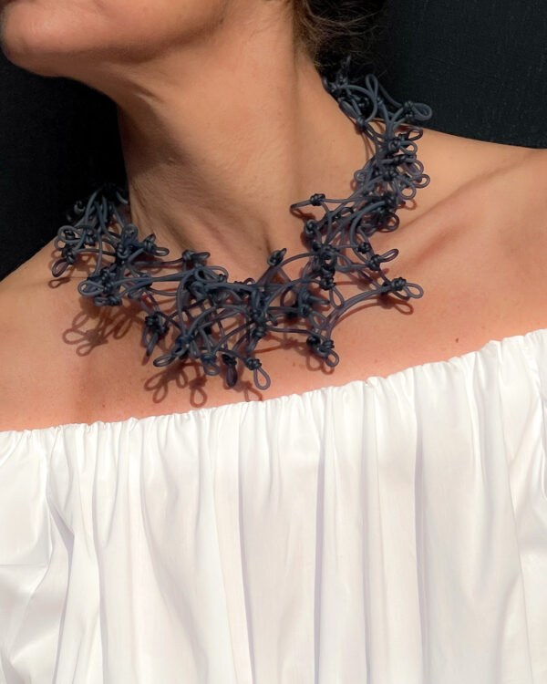 KNOTS SHORT | DIEGO ZORODDU