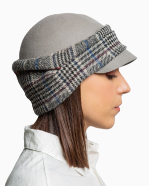 cappello visiera castagna